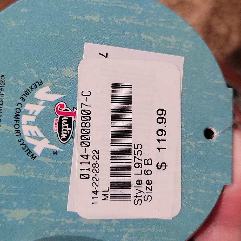 Boots - Picture 5 of 5